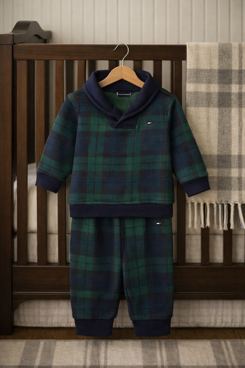 Babies’ Black Watch Top & Jogger Set